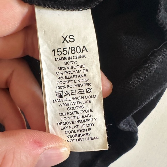 Kate Spade Black Boat Neck Ponte Mini Skater Dress with Pockets size XS EUC - Picture 6 of 6